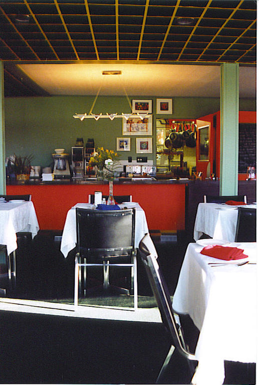 Red Top Motor Inn Iron Bridge Esterno foto